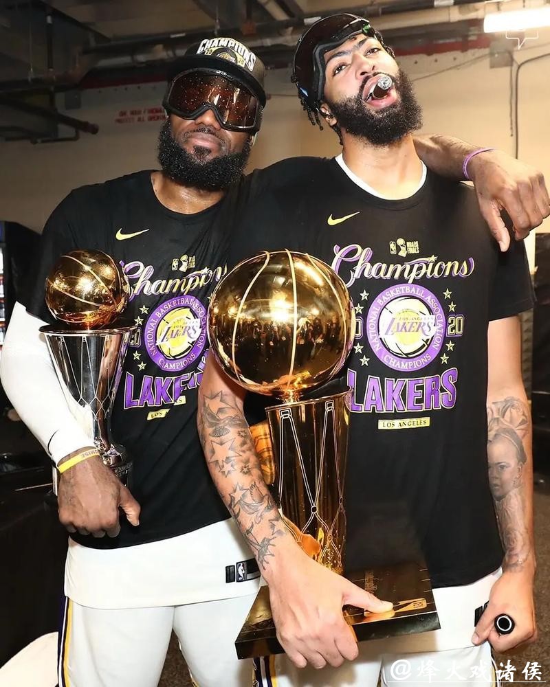 詹姆斯20+14+6浓眉24+8 湖人大胜绿军西部第五